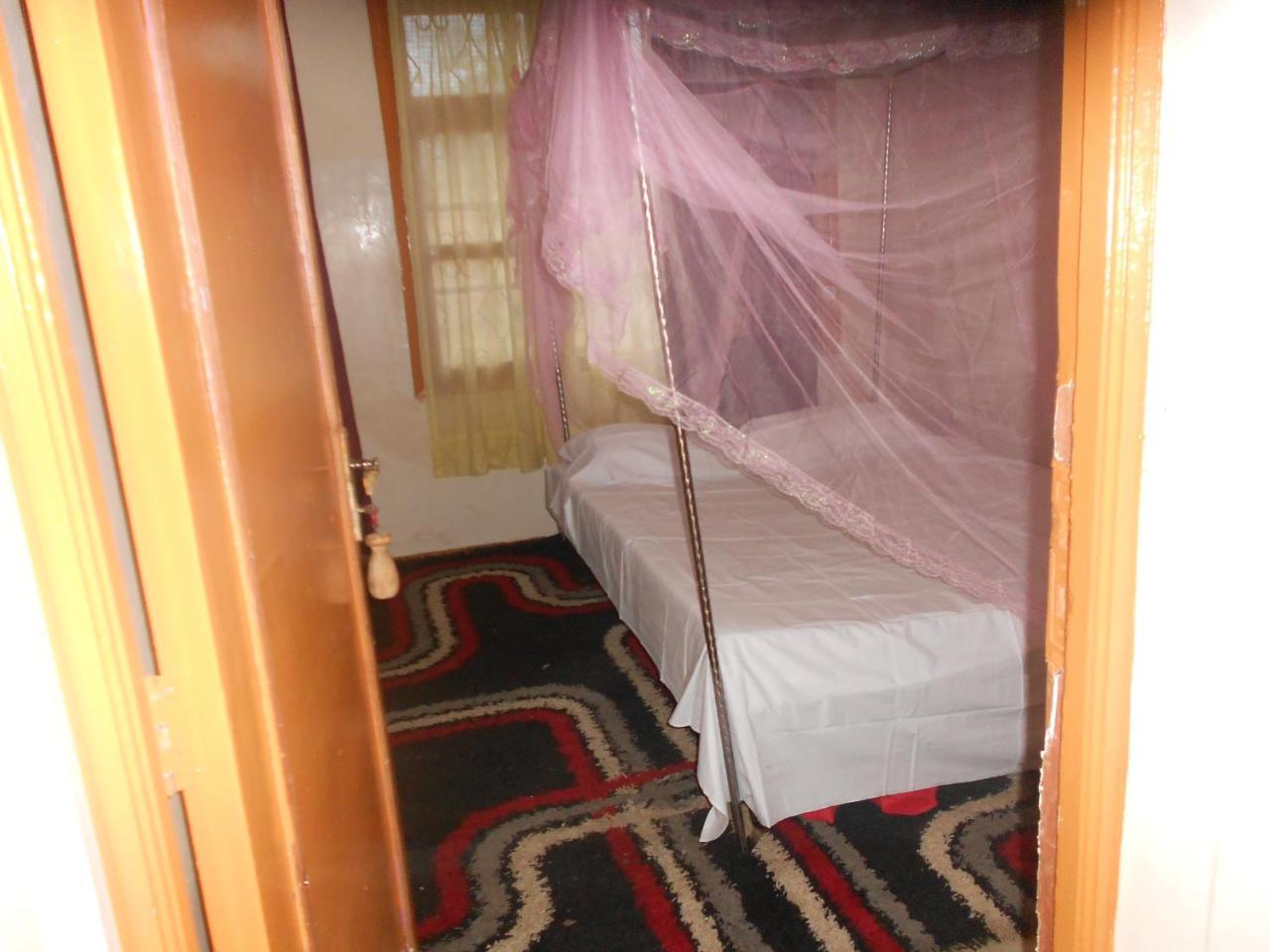 Mountain View Self Catering Guesthouse & Hostel Kisumu Buitenkant foto