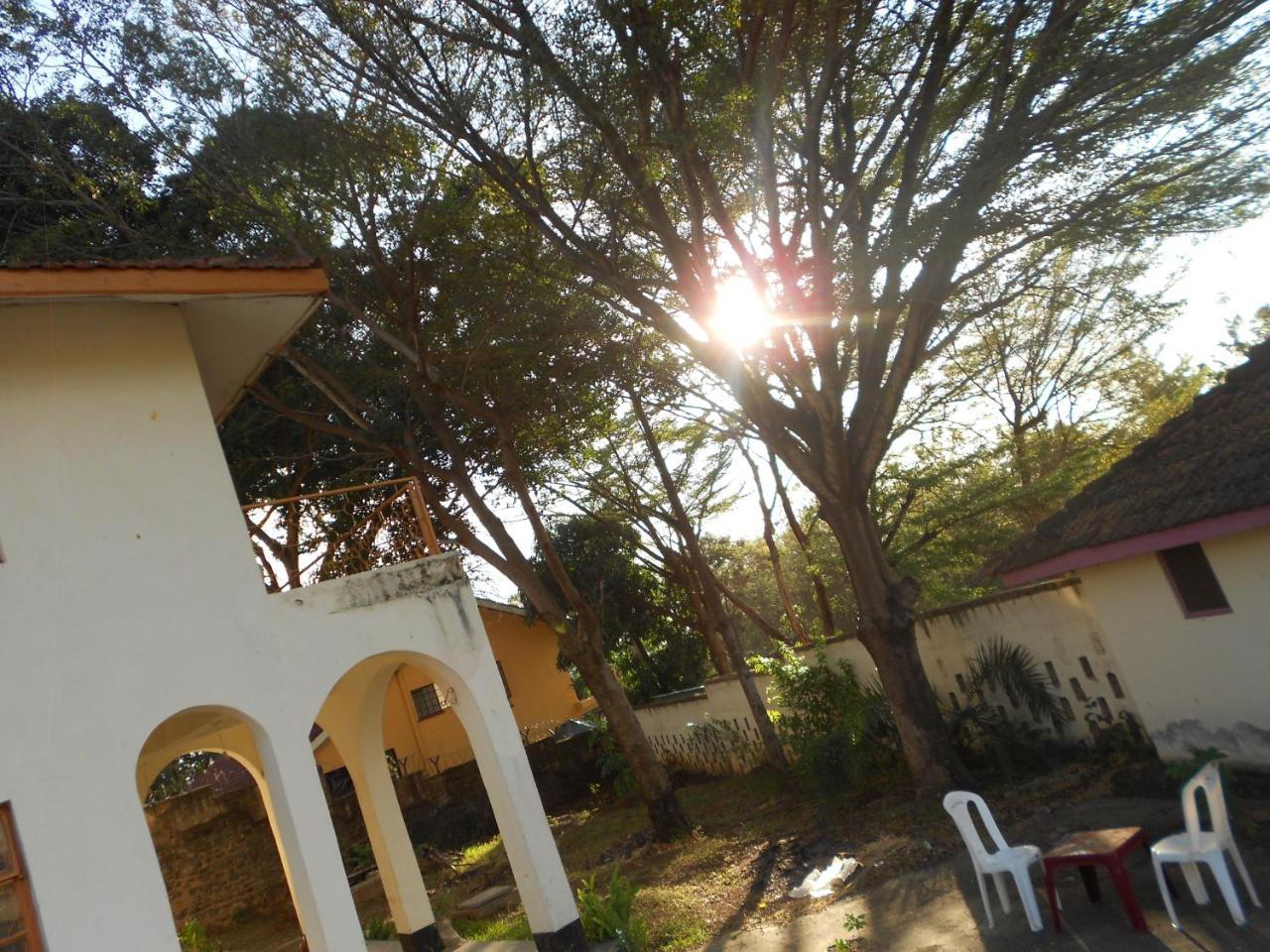 Mountain View Self Catering Guesthouse & Hostel Kisumu Buitenkant foto