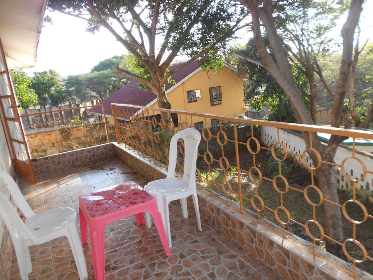 Mountain View Self Catering Guesthouse & Hostel Kisumu Buitenkant foto