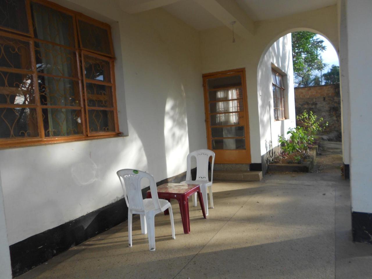 Mountain View Self Catering Guesthouse & Hostel Kisumu Buitenkant foto