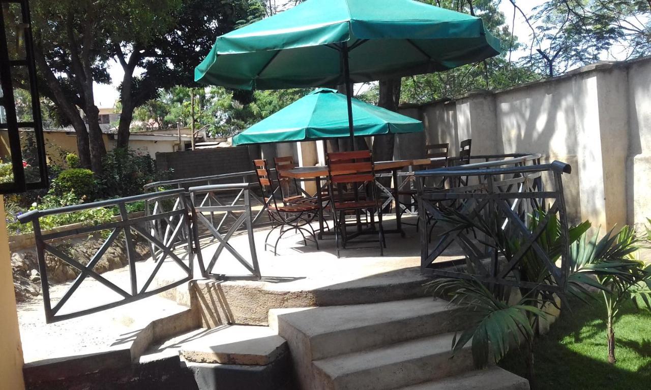 Mountain View Self Catering Guesthouse & Hostel Kisumu Buitenkant foto